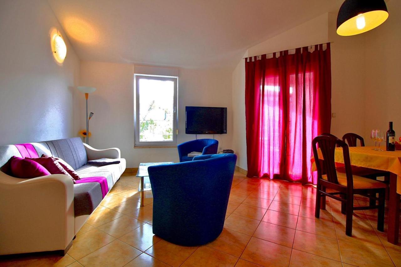 Apartman Maja Pjescana بيشكانا أوفالا المظهر الخارجي الصورة